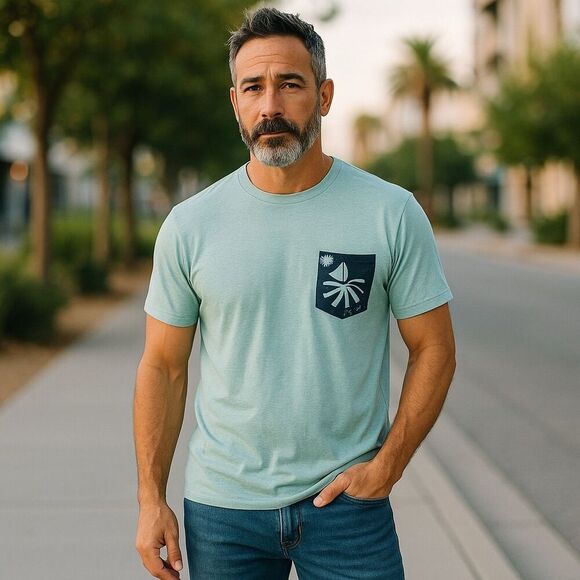 Penguin Men's Blue Graphic Print T-Shirt L Floral Pocket Crew Neck - Picture 3 of 6